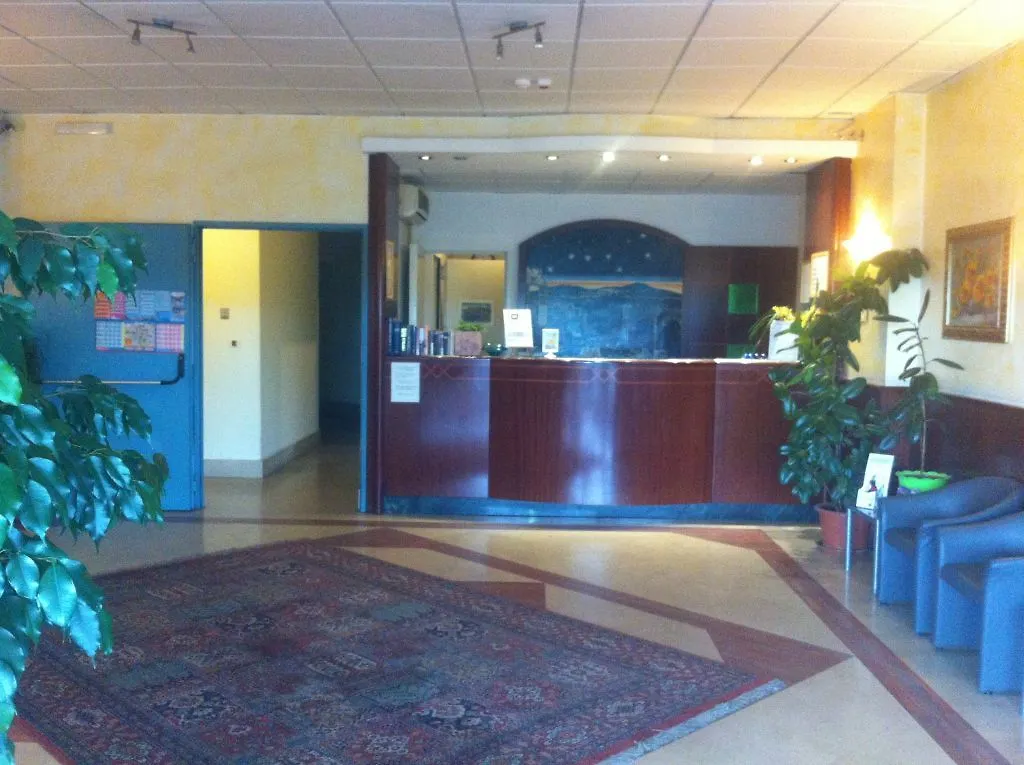 Hotel Arcadia Ciampino 3*,